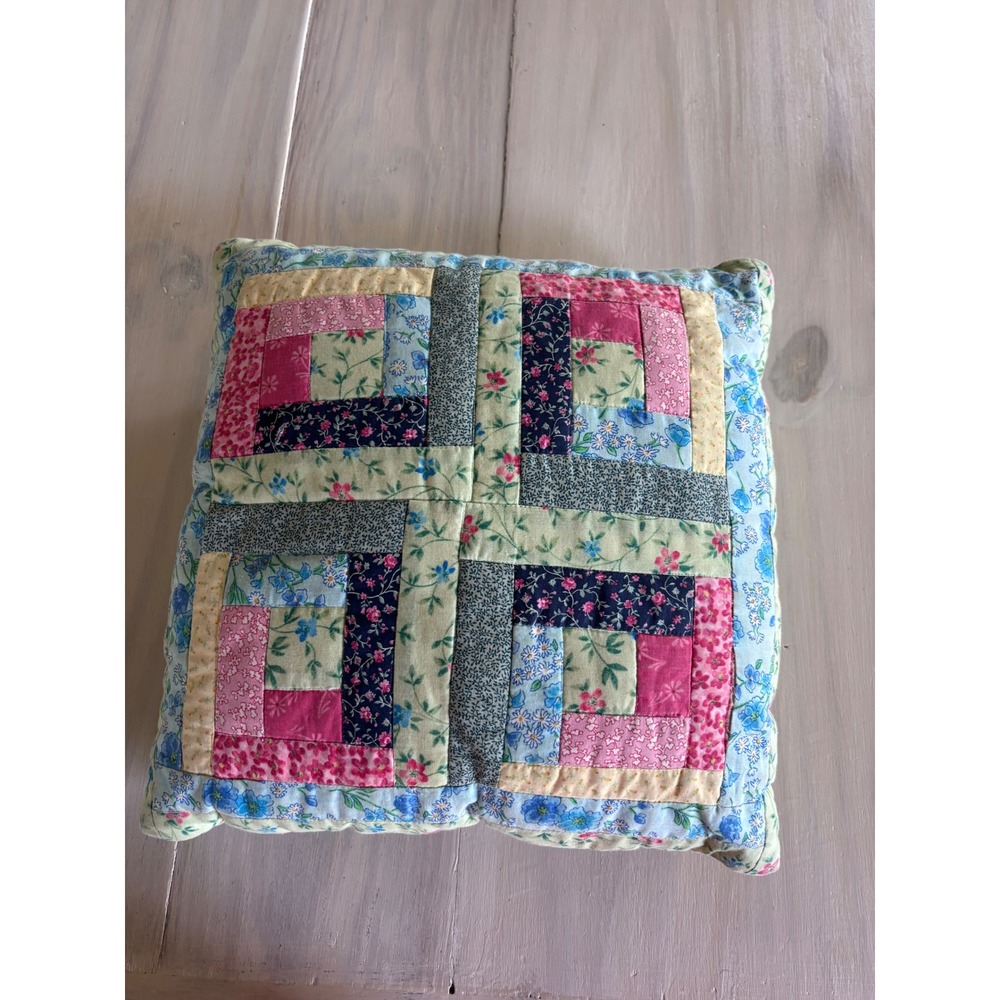Vintage Handmade Quilted Patchwork Log Cabin Floral Pillow 12x12 Cottagecore - Picture 9 of 9